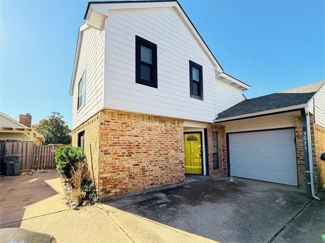 $2,000 | 3011 Harbinger Lane, Dallas, TX 75287