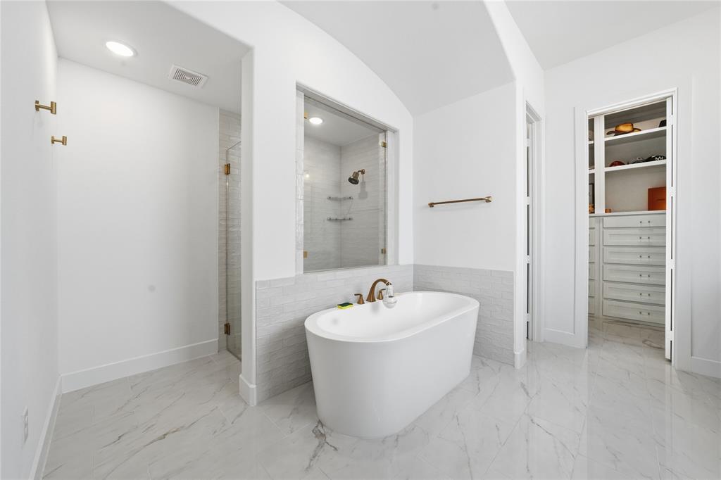 2912 Citation Road Celina, TX 75009 - Photo 16 of 39