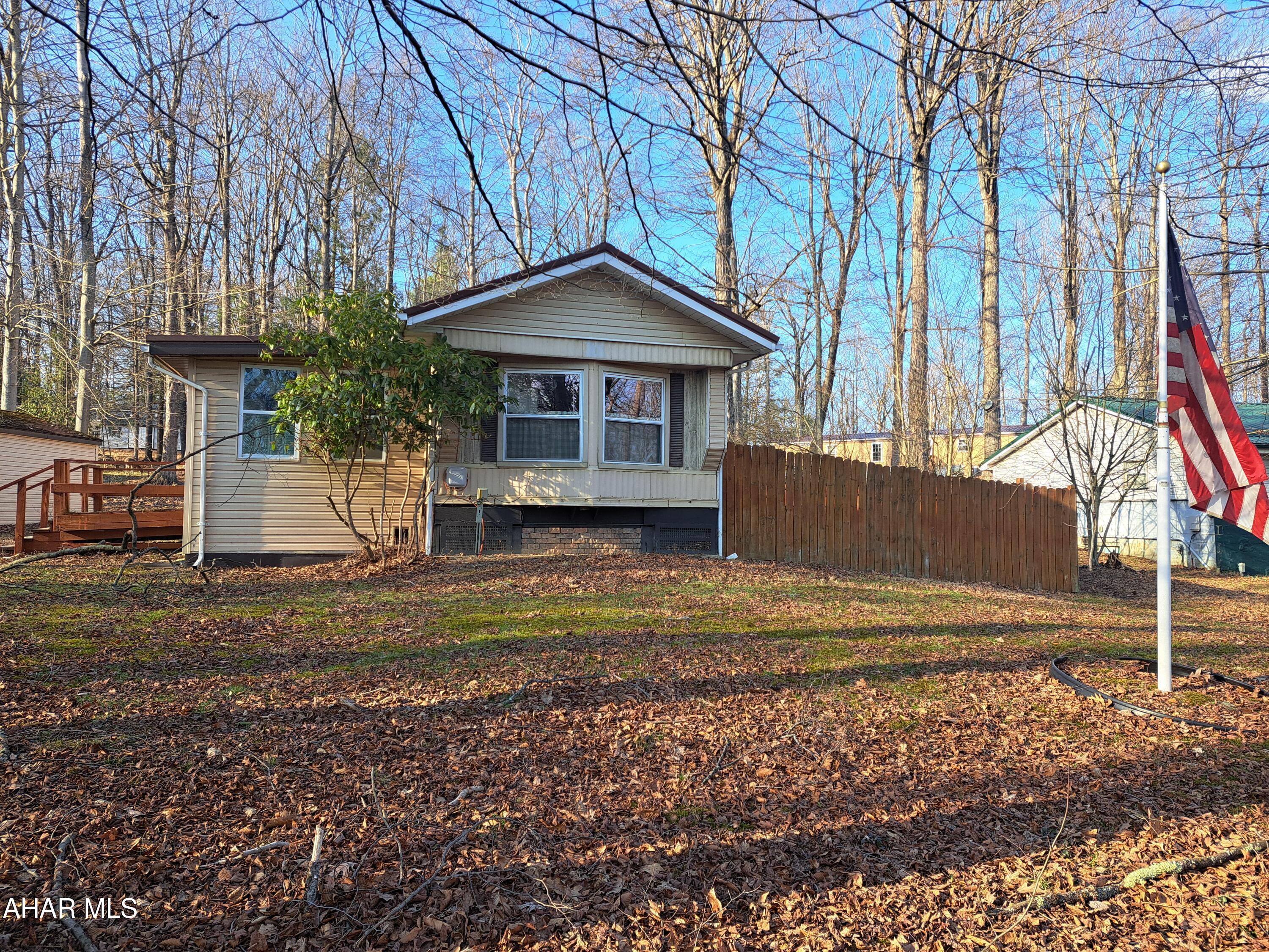 150 Melody Lane Flinton, PA 16640 - Photo 2 of 10
