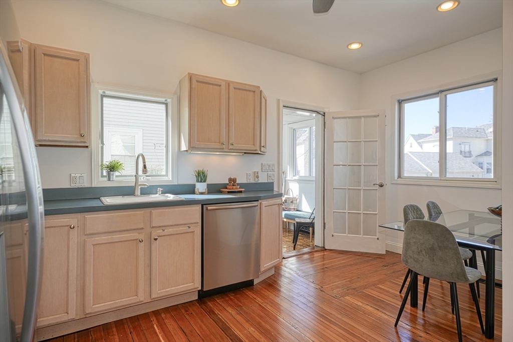22 Davis Road, Unit 1 Belmont, MA 02478 - Photo 10 of 28 Gallery Image 10