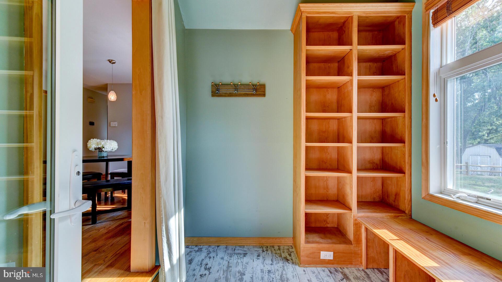 629 Scotch Road Pennington, NJ 08534 - Photo 23 of 55 Mud Room to Kitchen