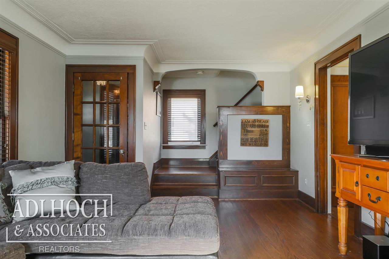 950 Rivard Boulevard Grosse Pointe, MI 48230 - Photo 14 of 23 31365890-13.JPG