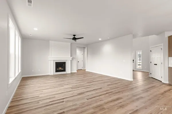 $647,990 | 3780 West Amapola Drive, Meridian, ID 83642
