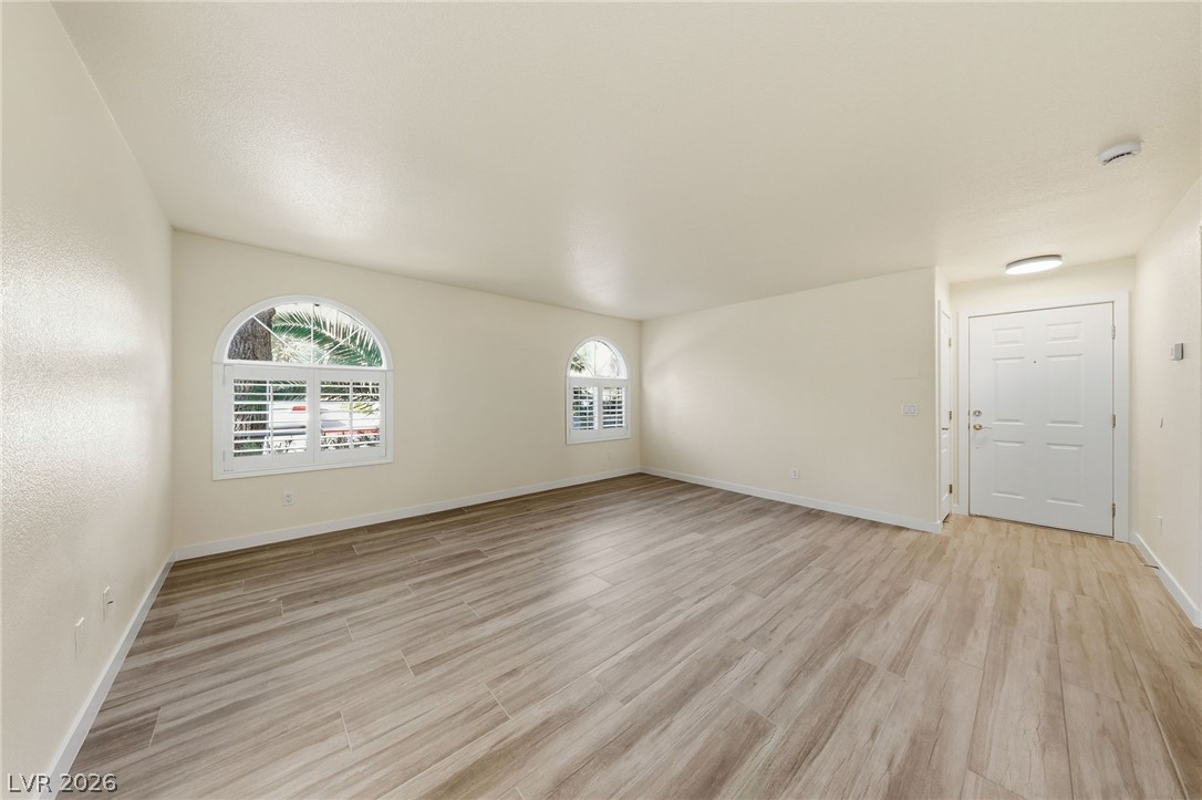 9325 West Desert Inn Road, Unit 151 Las Vegas, NV 89117 - Photo 2 of 26