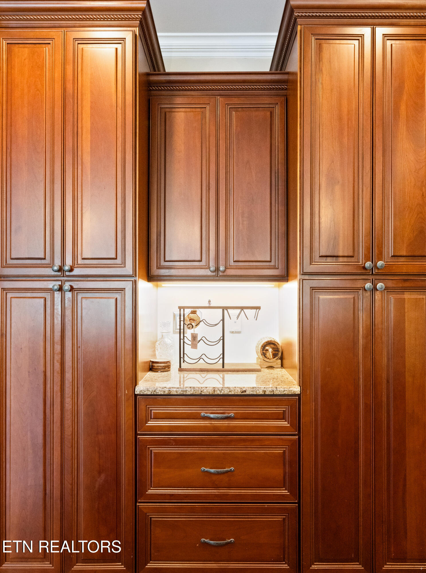615 Gwinhurst Road Knoxville, TN 37934 - Photo 11 of 59 Positive Perceptions-10