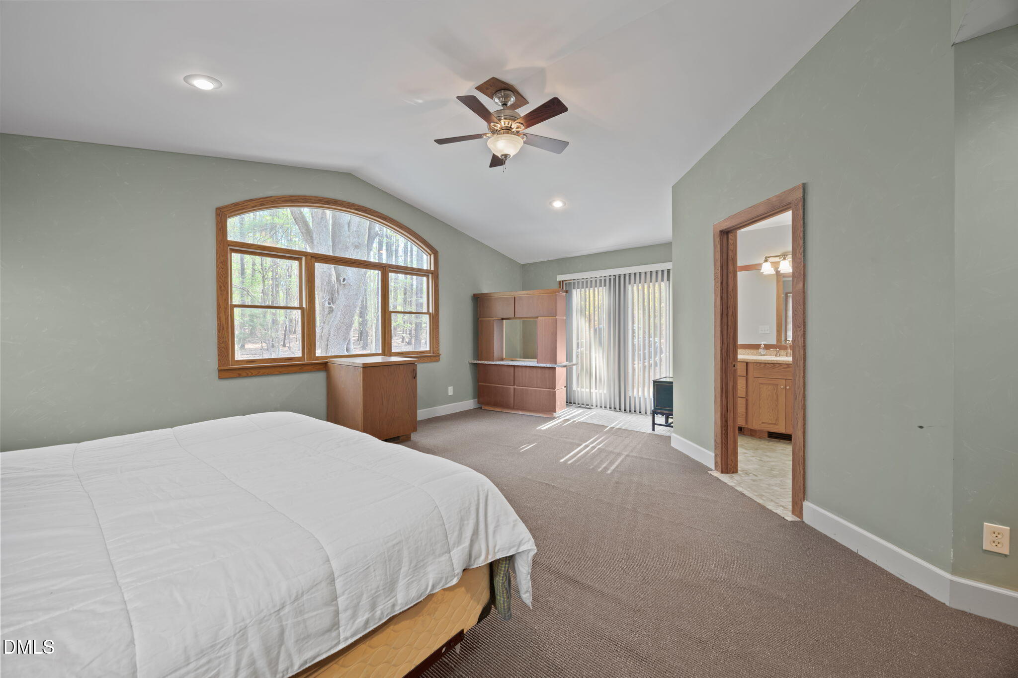 116 Mt Vernon Church Road Raleigh, NC 27614 - Photo 9 of 29 33-web-or-mls-IMG_7049