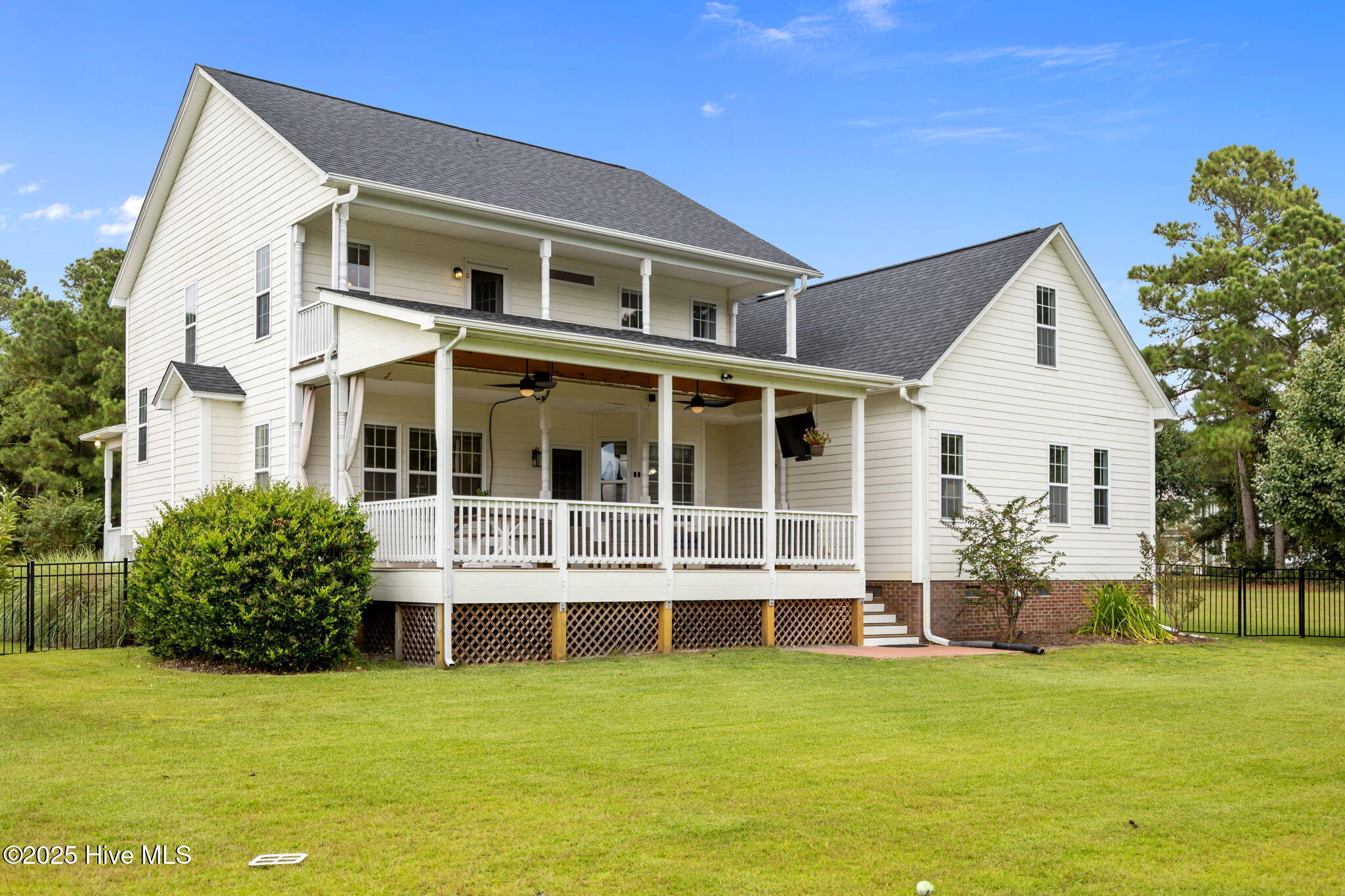 107 Calcos Court Holly Ridge, NC 28445 - Photo 6 of 72 73-web-or-mls-IMG_8028