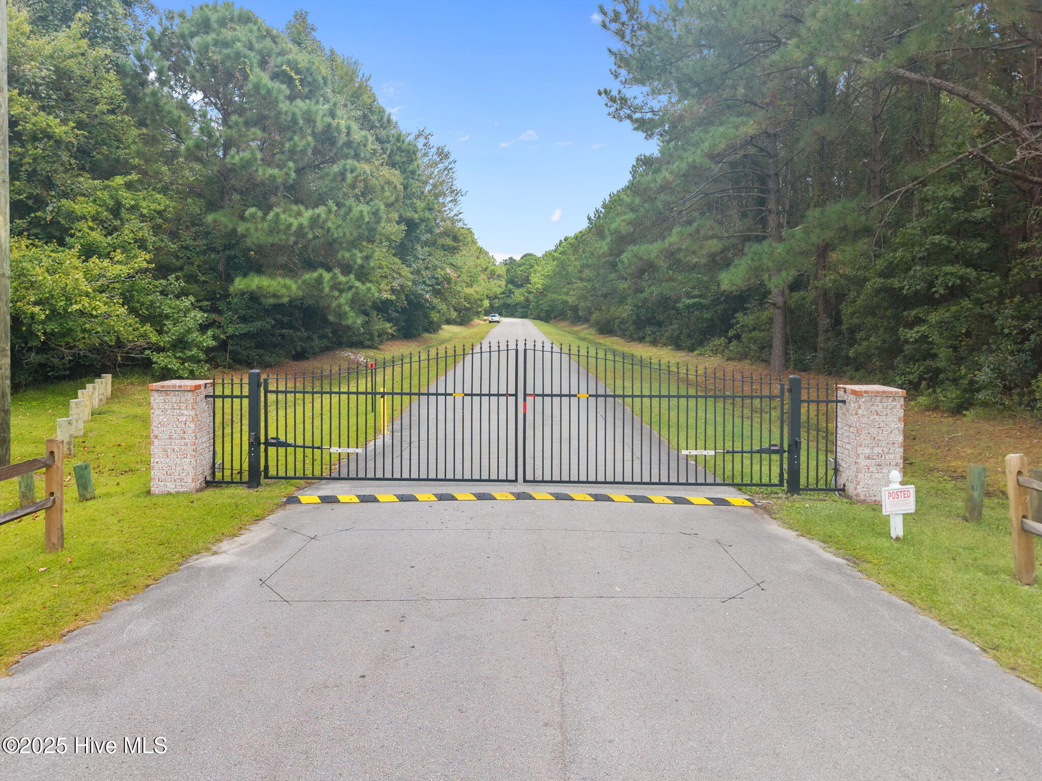 107 Calcos Court Holly Ridge, NC 28445 - Photo 56 of 72 26-web-or-mls-DJI_20250910155839_0574_D