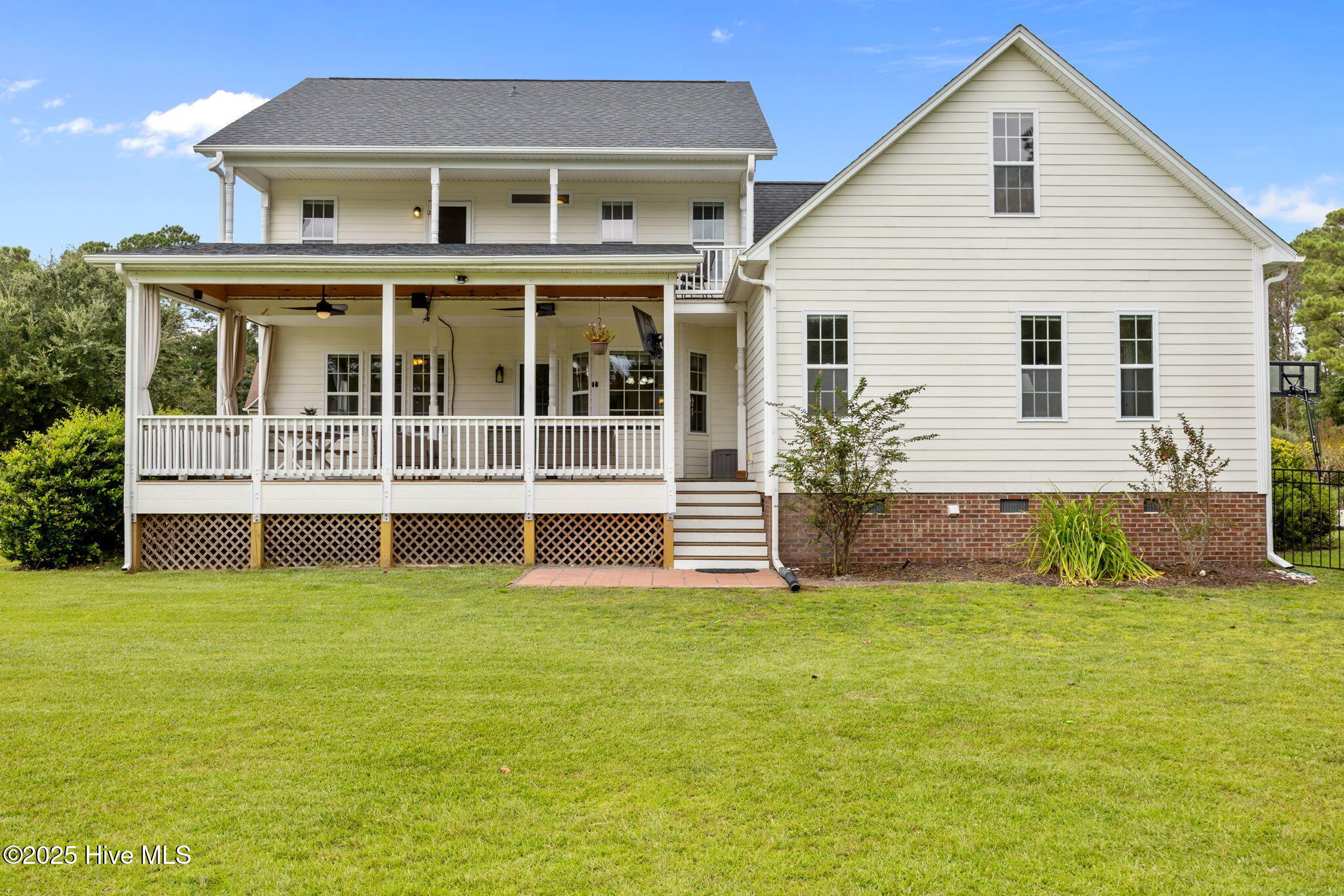 107 Calcos Court Holly Ridge, NC 28445 - Photo 4 of 72 4-web-or-mls-IMG_8024