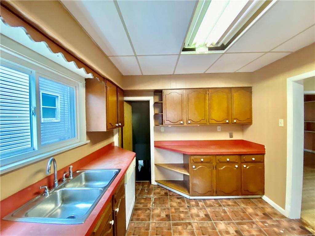 560 Locust Street Indiana, PA 15701 - Photo 5 of 20 Gallery Image 5