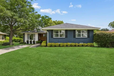 $460,000 | 806 Nottingham Drive, Richardson, TX 75080
