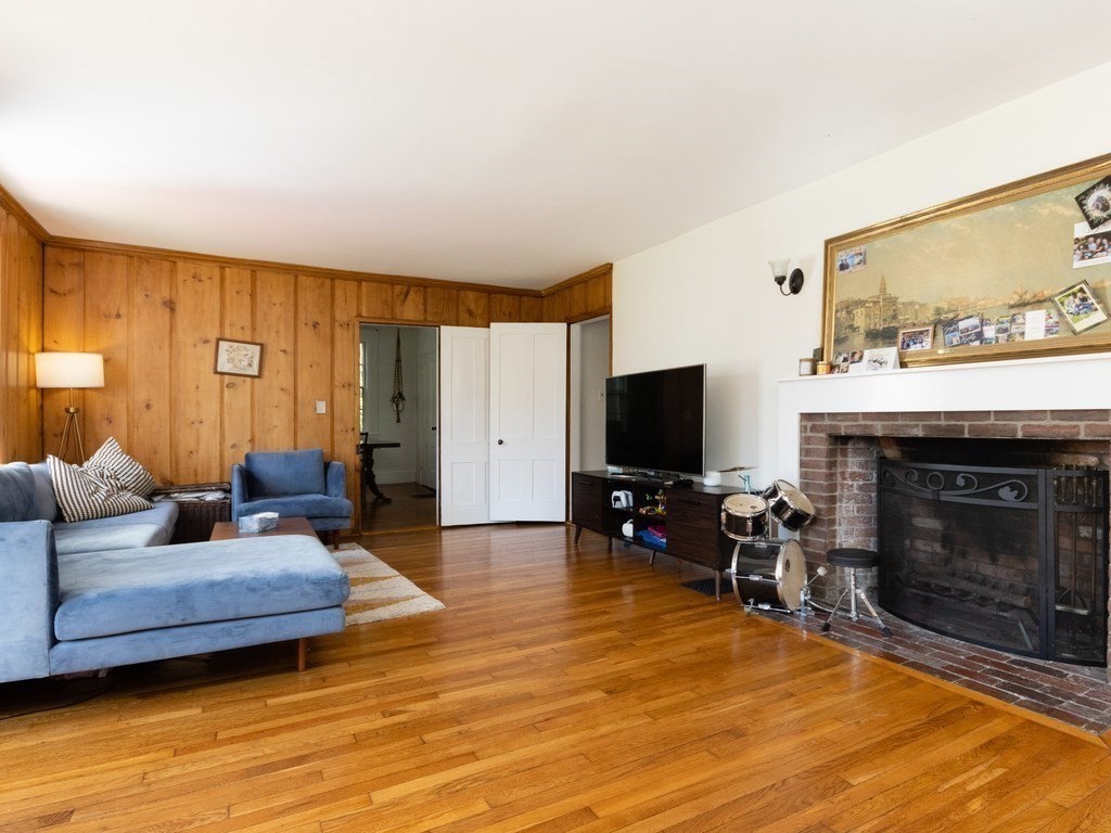 303 Boston Post Road Sudbury, MA 01776 - Photo 9 of 37 Gallery Image 9