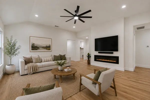 $414,990 | 137 East Pauwela Lane, Bastrop, TX 78602
