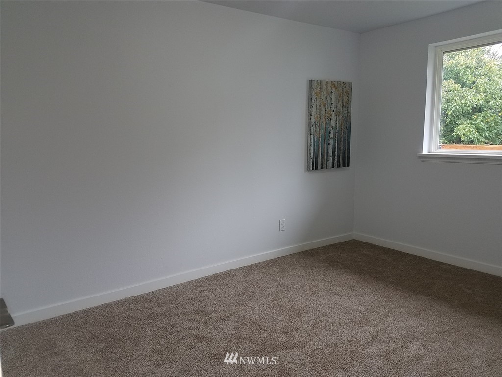 3723 Delphi Road Southwest Olympia, WA 98512 - Photo 10 of 18 Gallery Image 10
