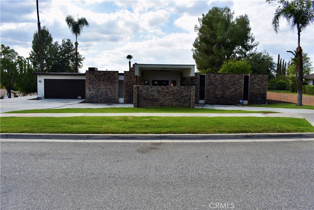 1156 Lyndhurst Drive Riverside, CA 92507 - Photo 1 of 57