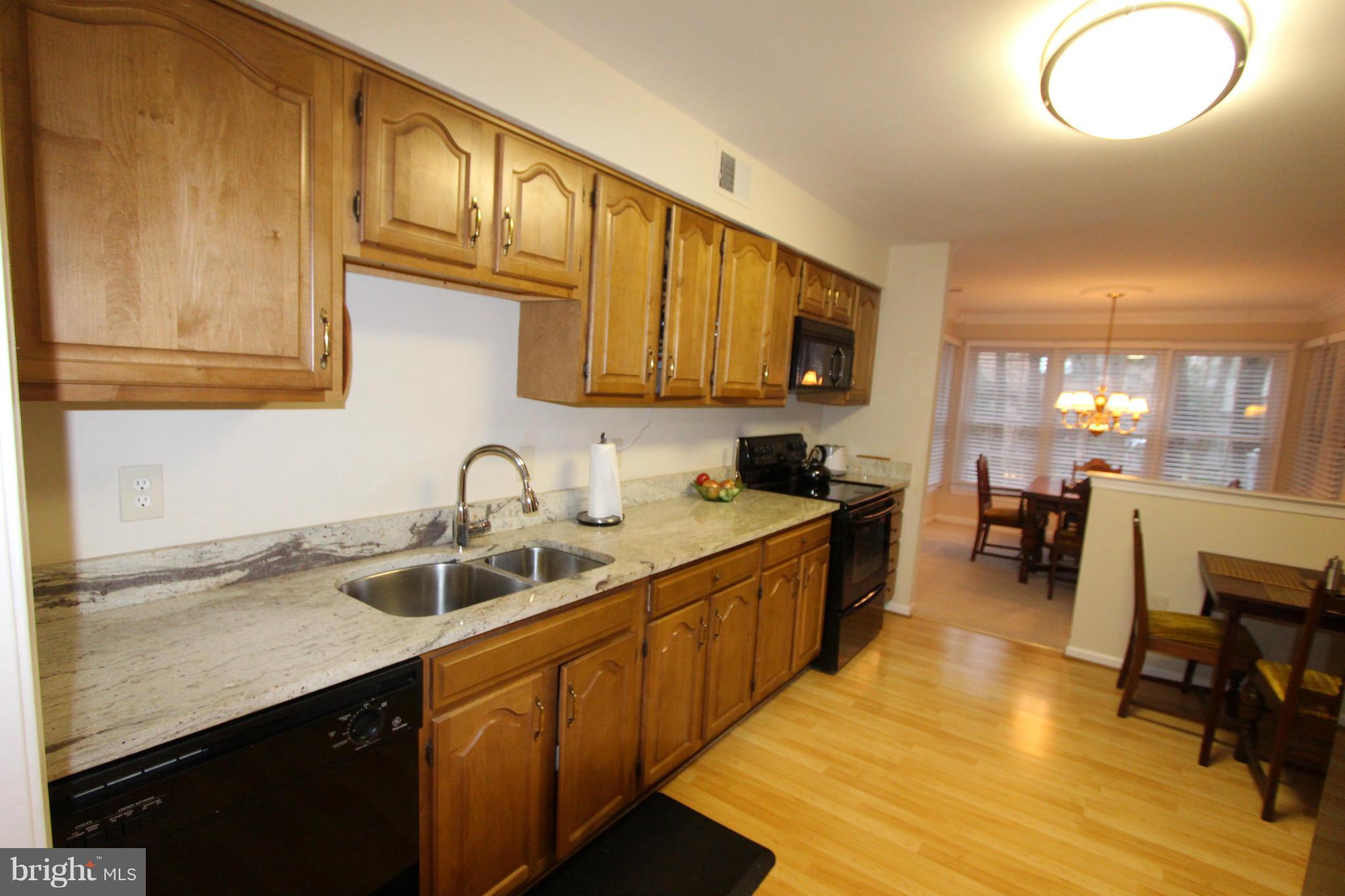 1475 Church Hill Place, Unit 1475 Reston, VA 20194 - Photo 13 of 24 Kitchen