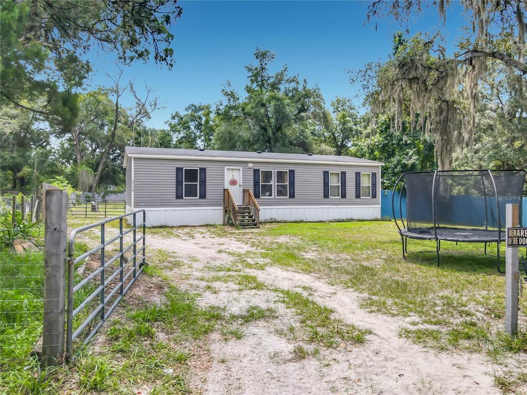 40628 Palm Drive Eustis, FL 32736 - Photo 1 of 52