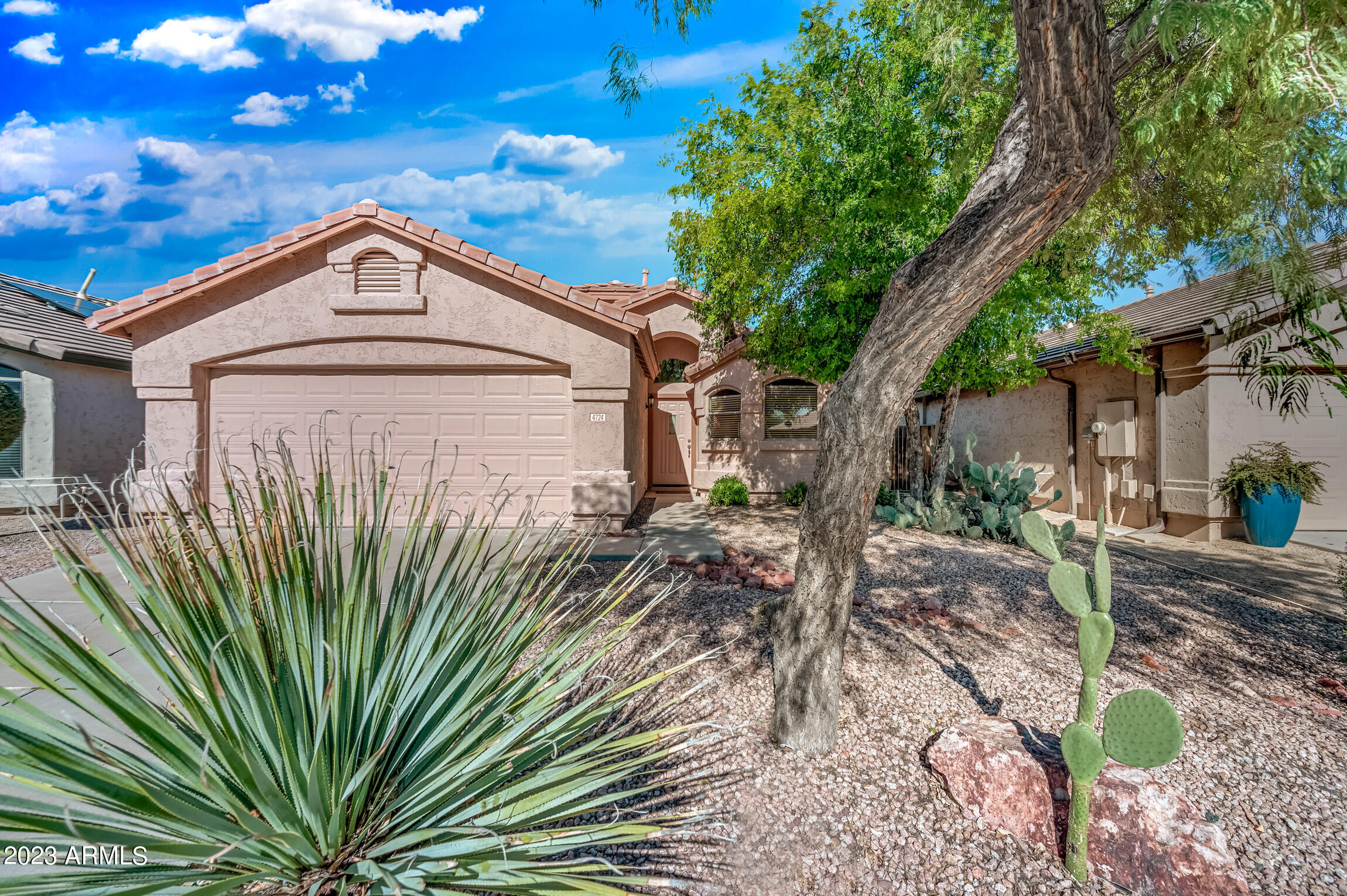 4724 East Swilling Road Phoenix, AZ 85050 - Photo 1 of 35 ocupix-4724ESR-1