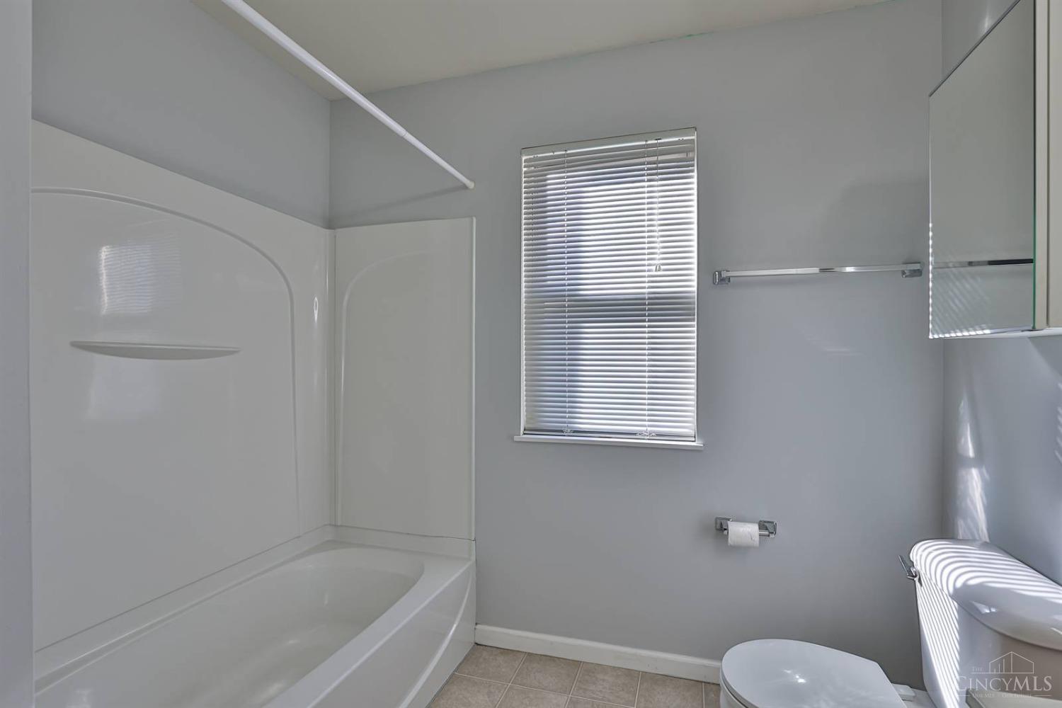 9773 Snider Road Mason, OH 45040 - Photo 23 of 34 Gallery Image 23