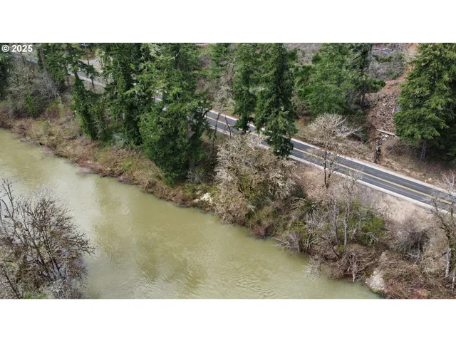 $15,900 | 38 State Highway, Drain, OR 97435