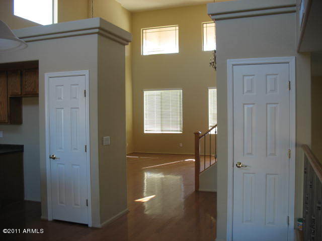 43224 Roth Road Maricopa, AZ 85138 - Photo 3 of 11 2 story living-dining