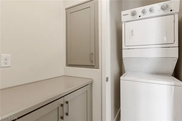 $2,500 | 10013 Hematite Place, Las Vegas, NV 89143