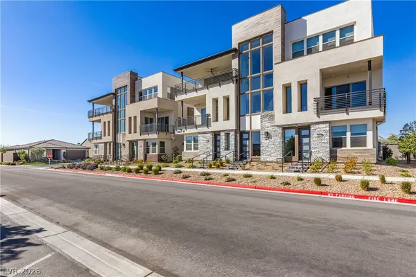 $2,500 | 10013 Hematite Place, Las Vegas, NV 89143