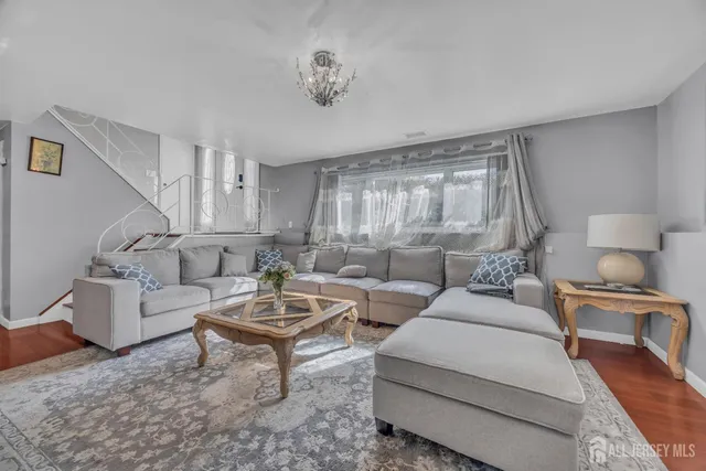 $699,900 | 17 Heather Drive, Old Bridge, NJ 08857