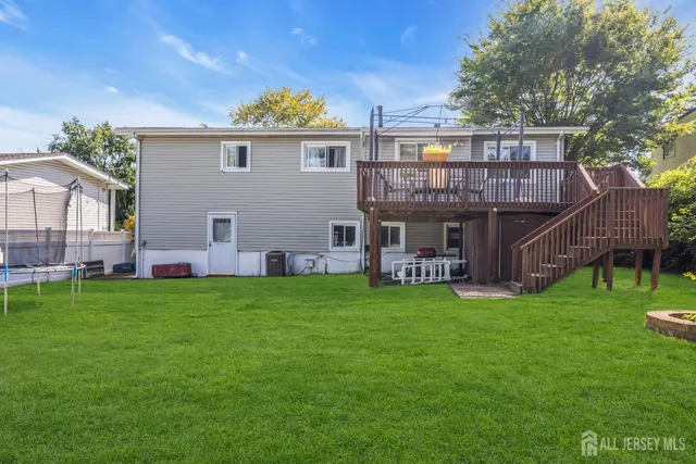 $699,900 | 17 Heather Drive, Old Bridge, NJ 08857