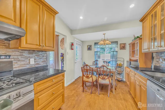 $699,900 | 17 Heather Drive, Old Bridge, NJ 08857