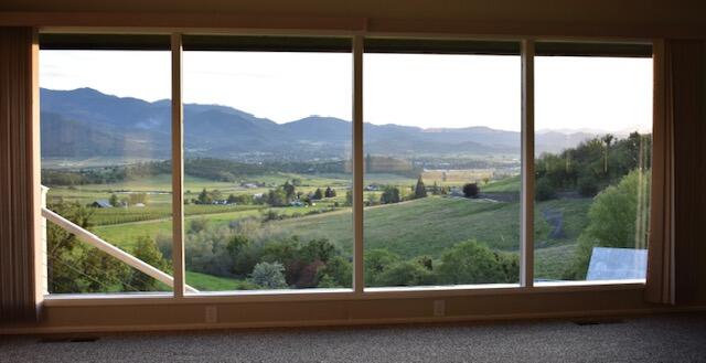 3555 Payne Road Medford, OR 97504 - Photo 40 of 46 thumbnail_DSC_0028