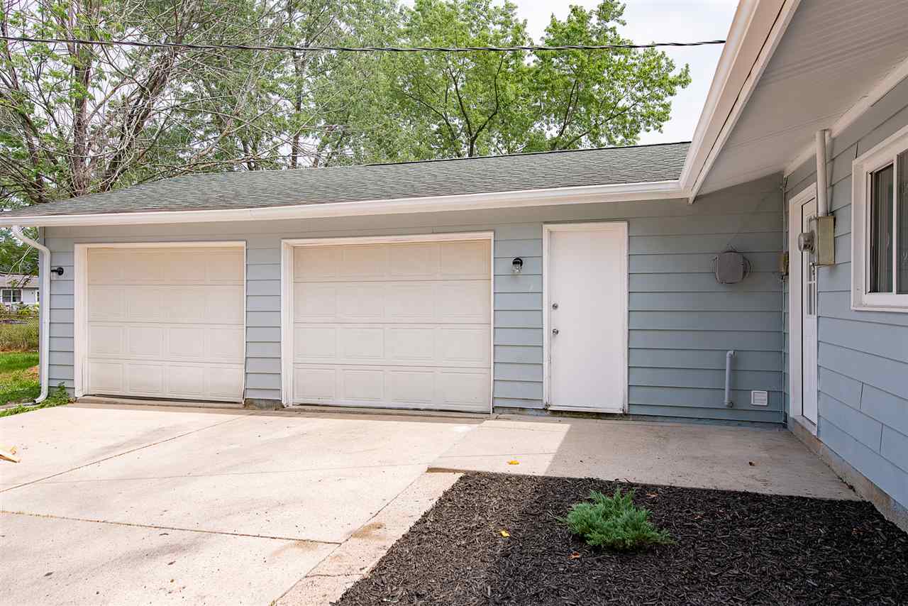 5429 Rothermere Drive Fort Wayne, IN 46835 - Photo 3 of 21 Gallery Image 3