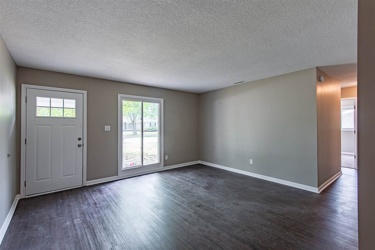 5429 Rothermere Drive Fort Wayne, IN 46835 - Photo 5 of 21 Gallery Image 5