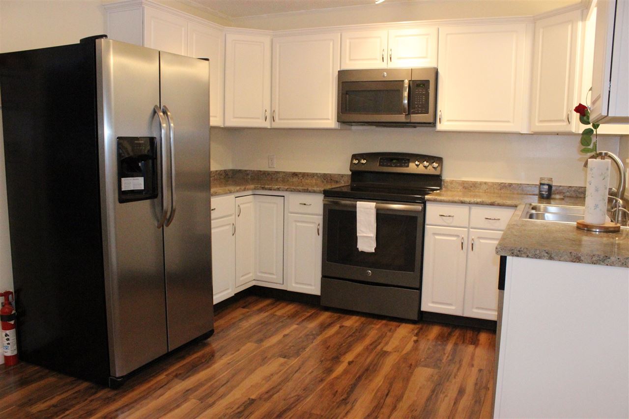 817 St Johnsbury Road Littleton, NH 03561 - Photo 8 of 40 Gallery Image 8