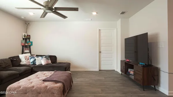 $2,500 | 4028 Brighton Blvd., Panama City, FL 32404
