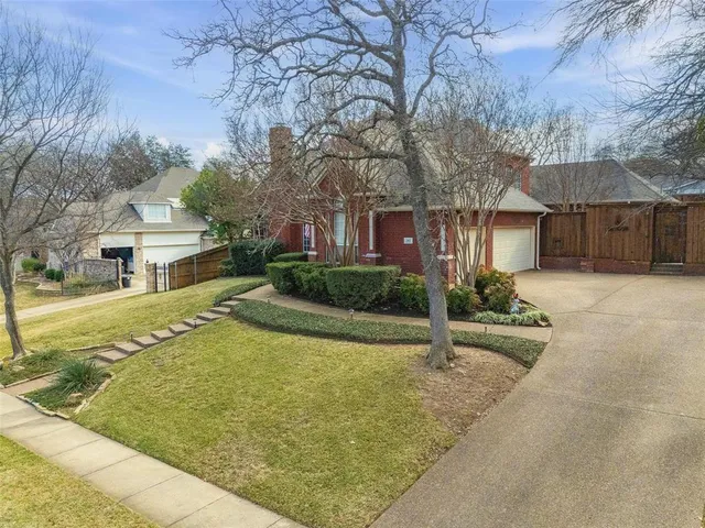 $840,000 | 2817 Kingswood Drive, Grapevine, TX 76051
