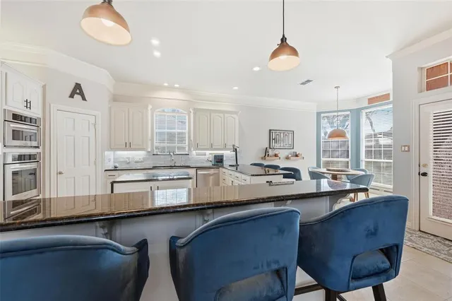 $840,000 | 2817 Kingswood Drive, Grapevine, TX 76051