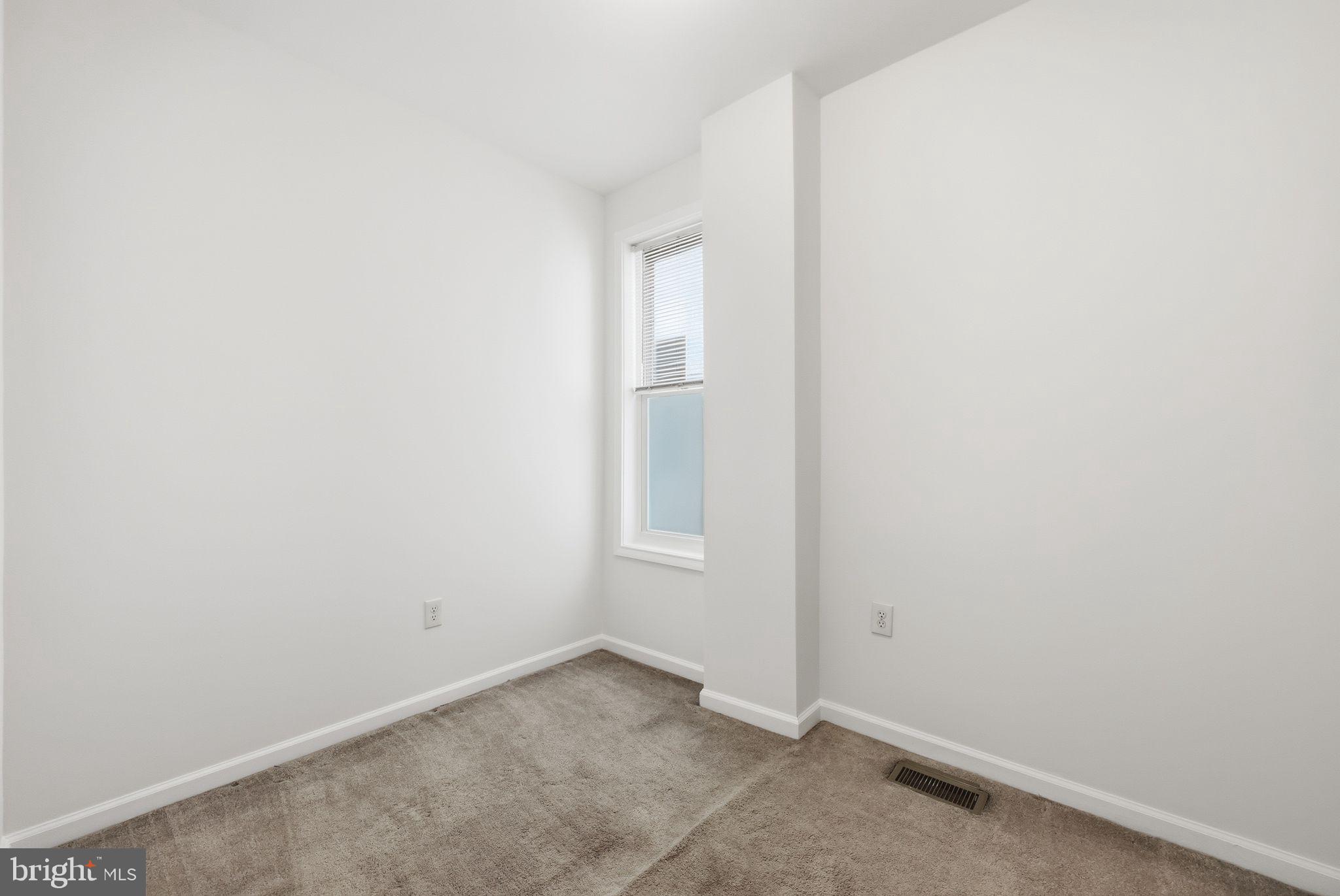 420 Conarroe Street, Unit 1 Philadelphia, PA 19128 - Photo 10 of 15 2nd smaller bedroom/office