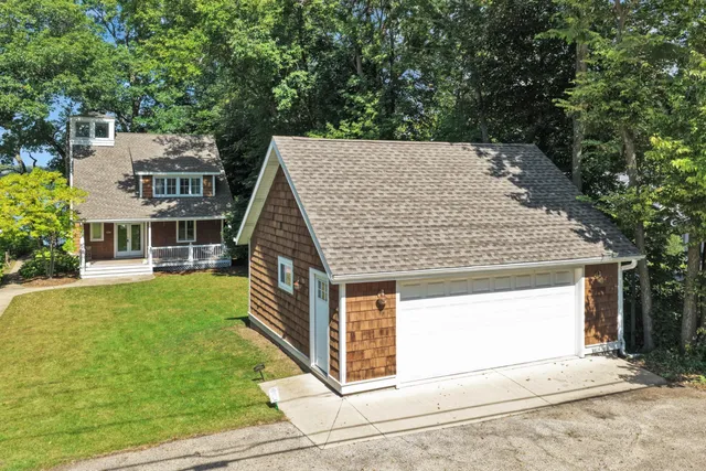 $1,875,000 | 134 West Park Drive, Twin Lakes, WI 53181