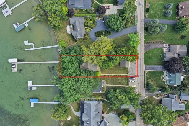 $1,875,000 | 134 West Park Drive, Twin Lakes, WI 53181