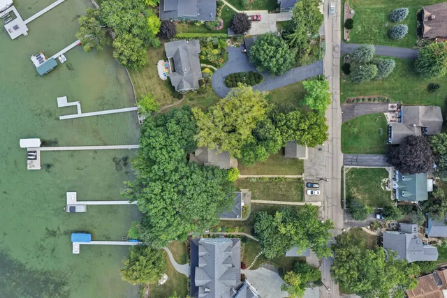 $1,875,000 | 134 West Park Drive, Twin Lakes, WI 53181