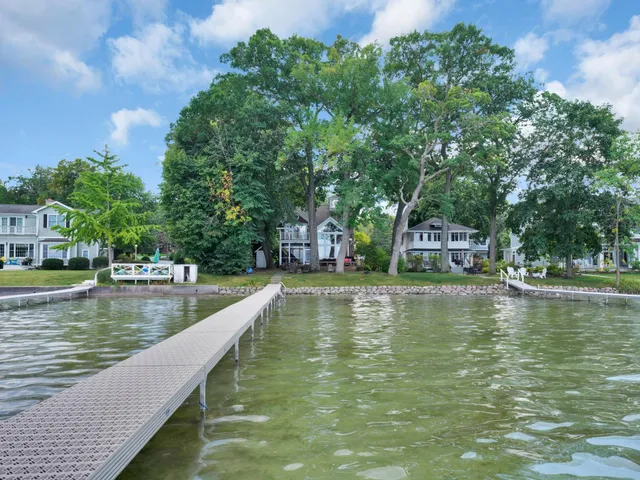 $1,875,000 | 134 West Park Drive, Twin Lakes, WI 53181