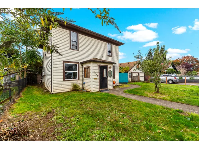 $299,000 | 2026 C Street, Washougal, WA 98671