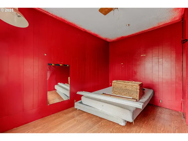 $299,000 | 2026 C Street, Washougal, WA 98671