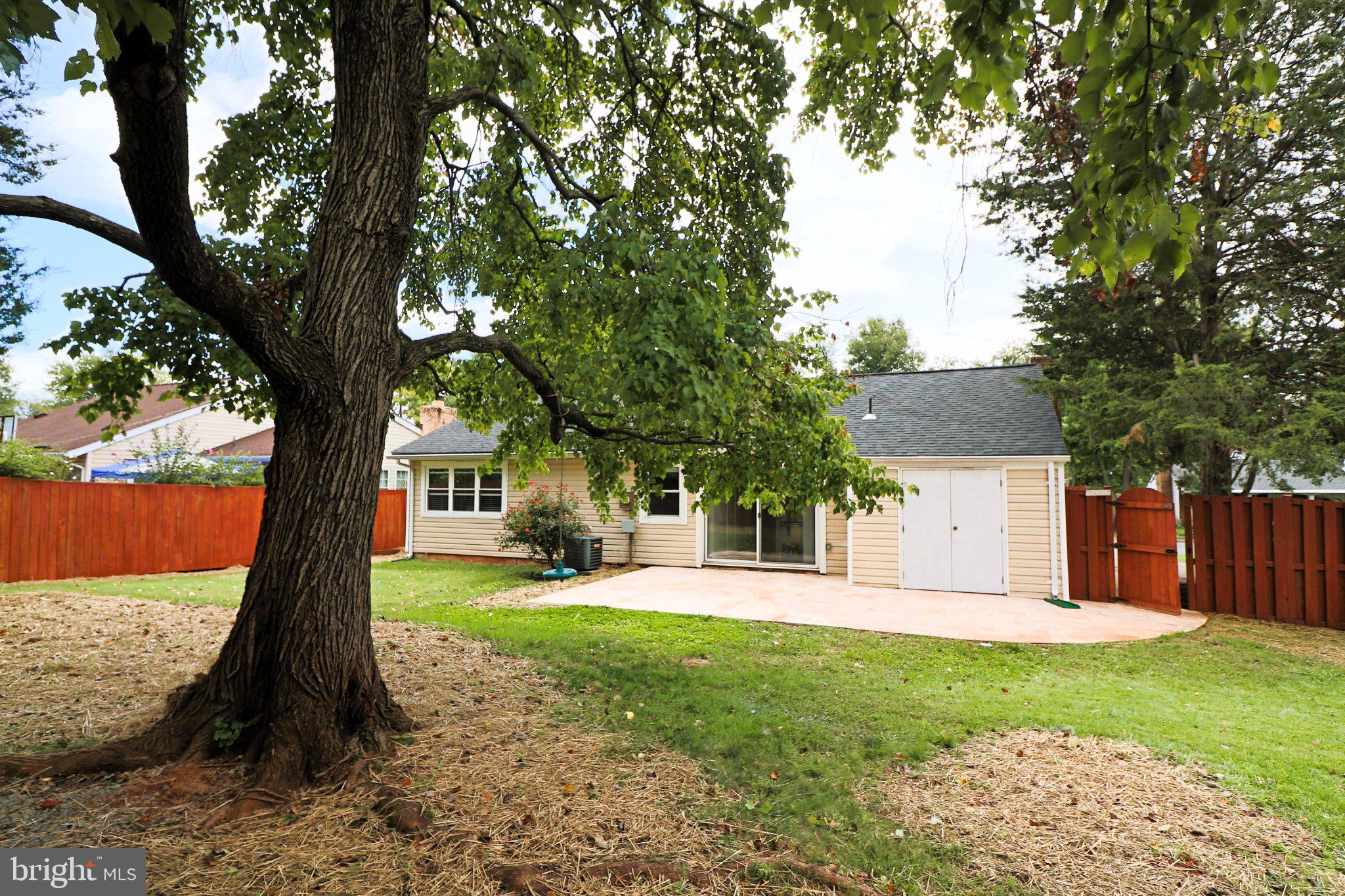 157 South Fox Road Sterling, VA 20164 - Photo 40 of 44 Gallery Image 40