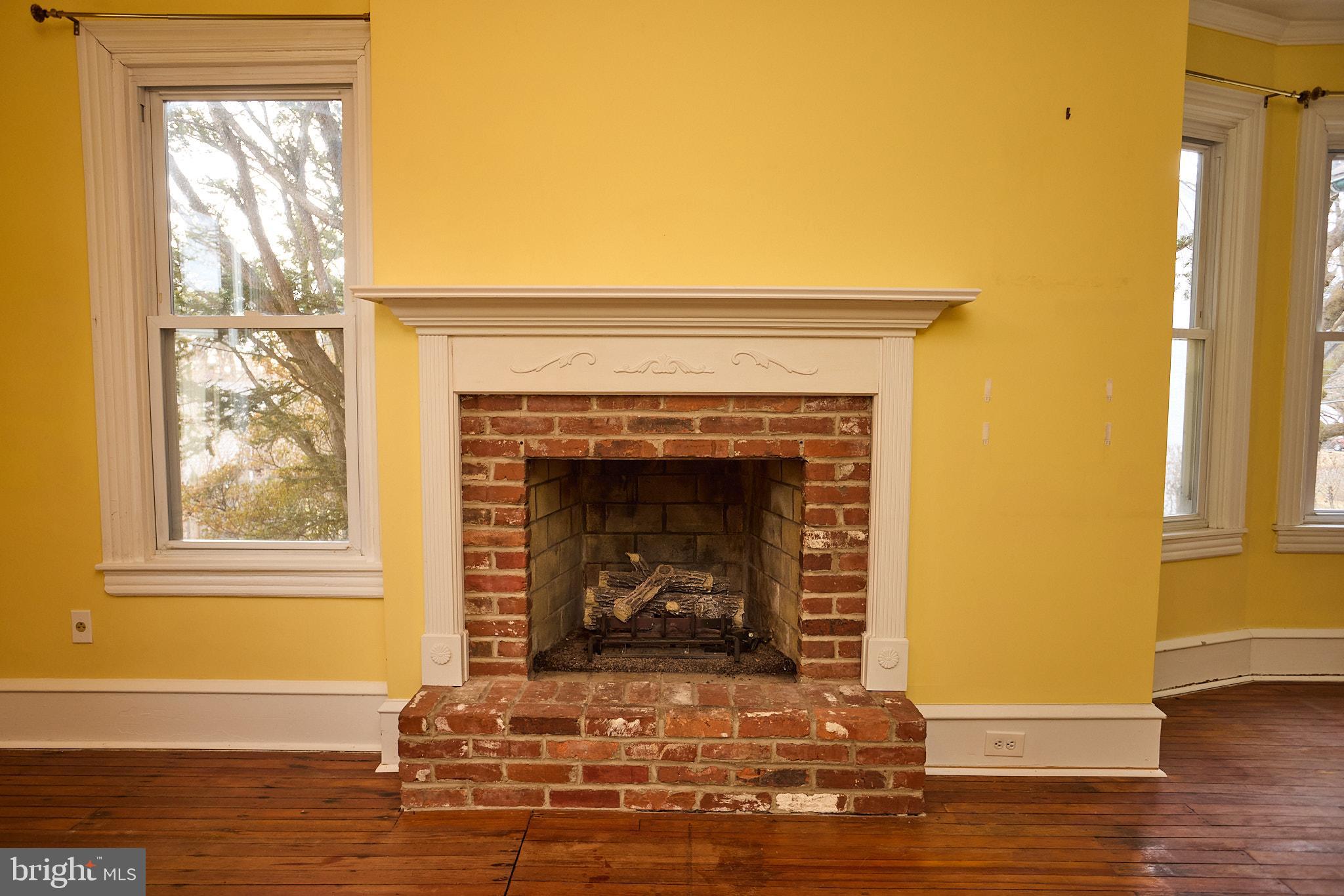 2515 Walton Road Huntingdon Valley, PA 19006 - Photo 5 of 15 Gallery Image 5