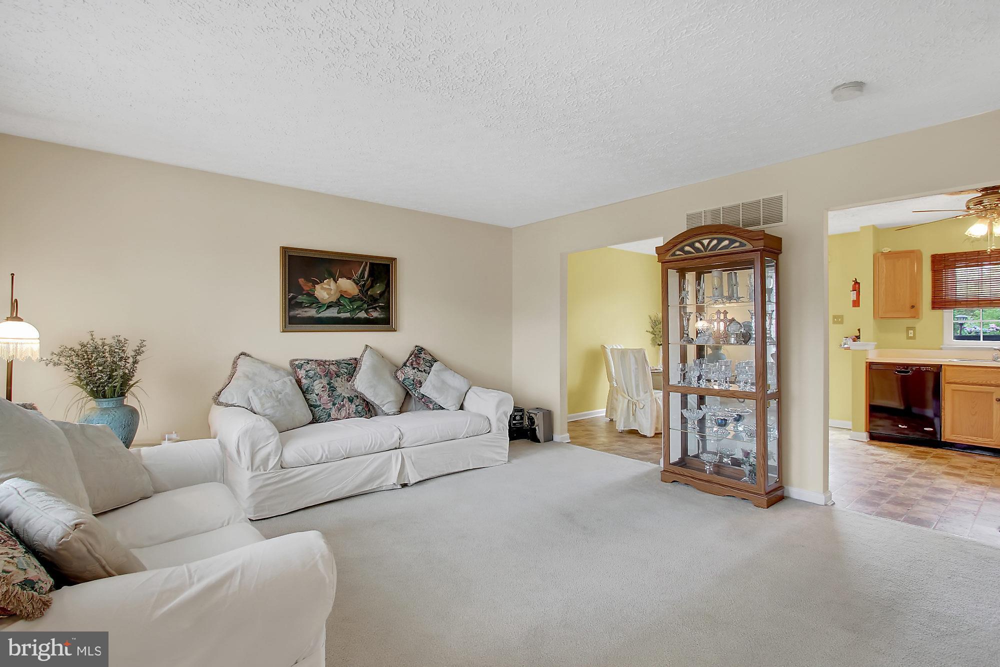 628 Otter Creek Road Edgewood, MD 21040 - Photo 2 of 26 Living Room