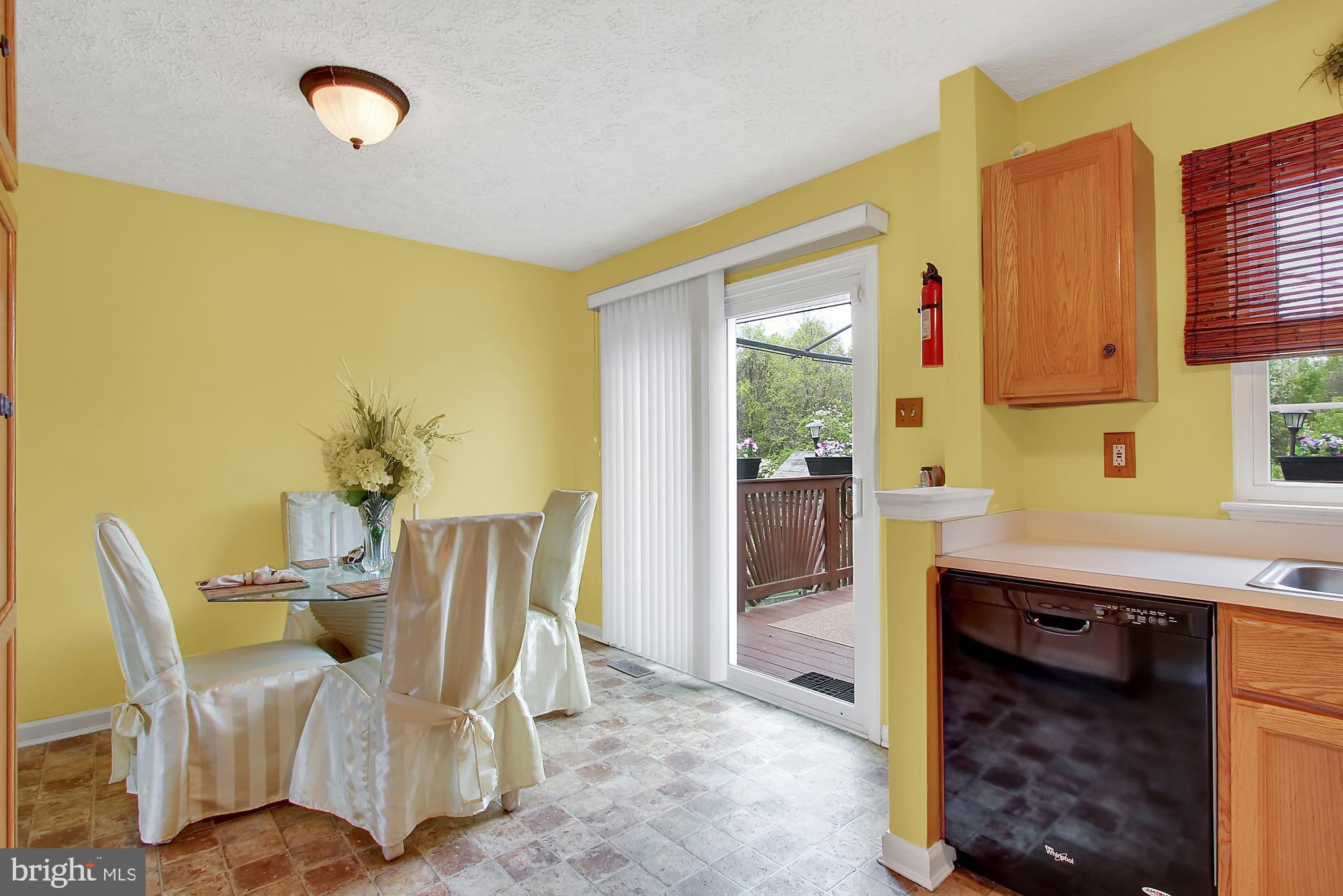 628 Otter Creek Road Edgewood, MD 21040 - Photo 6 of 26 Kitchen/Dining Area
