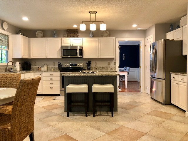 115 Moray Drive Raleigh, NC 27613 - Photo 10 of 25 Updated Spacious Kitchen
