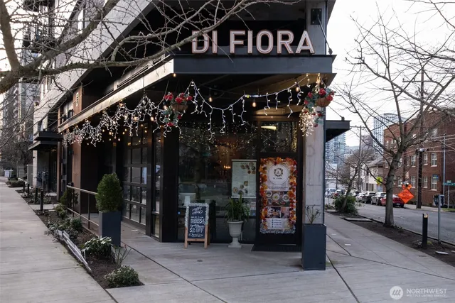 $995,000 | 1321 Seneca Street, Unit 1001, Seattle, WA 98101